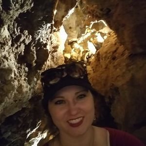 Meet your Posher, Micaela